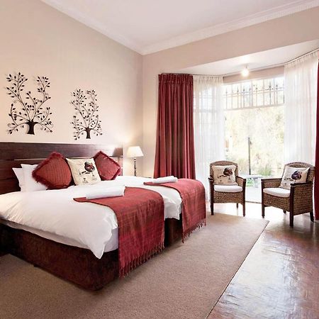 Amoris Guest House-Lynnwood Pretoria-Noord エクステリア 写真