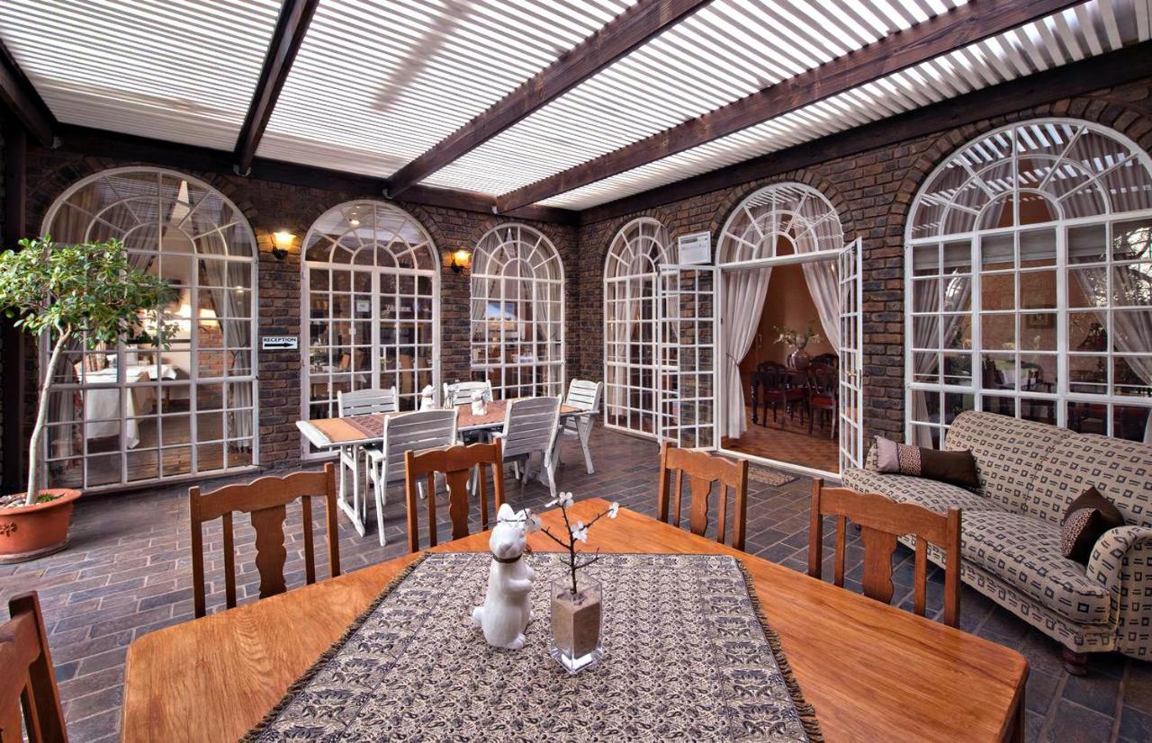 Amoris Guest House-Lynnwood Pretoria-Noord エクステリア 写真