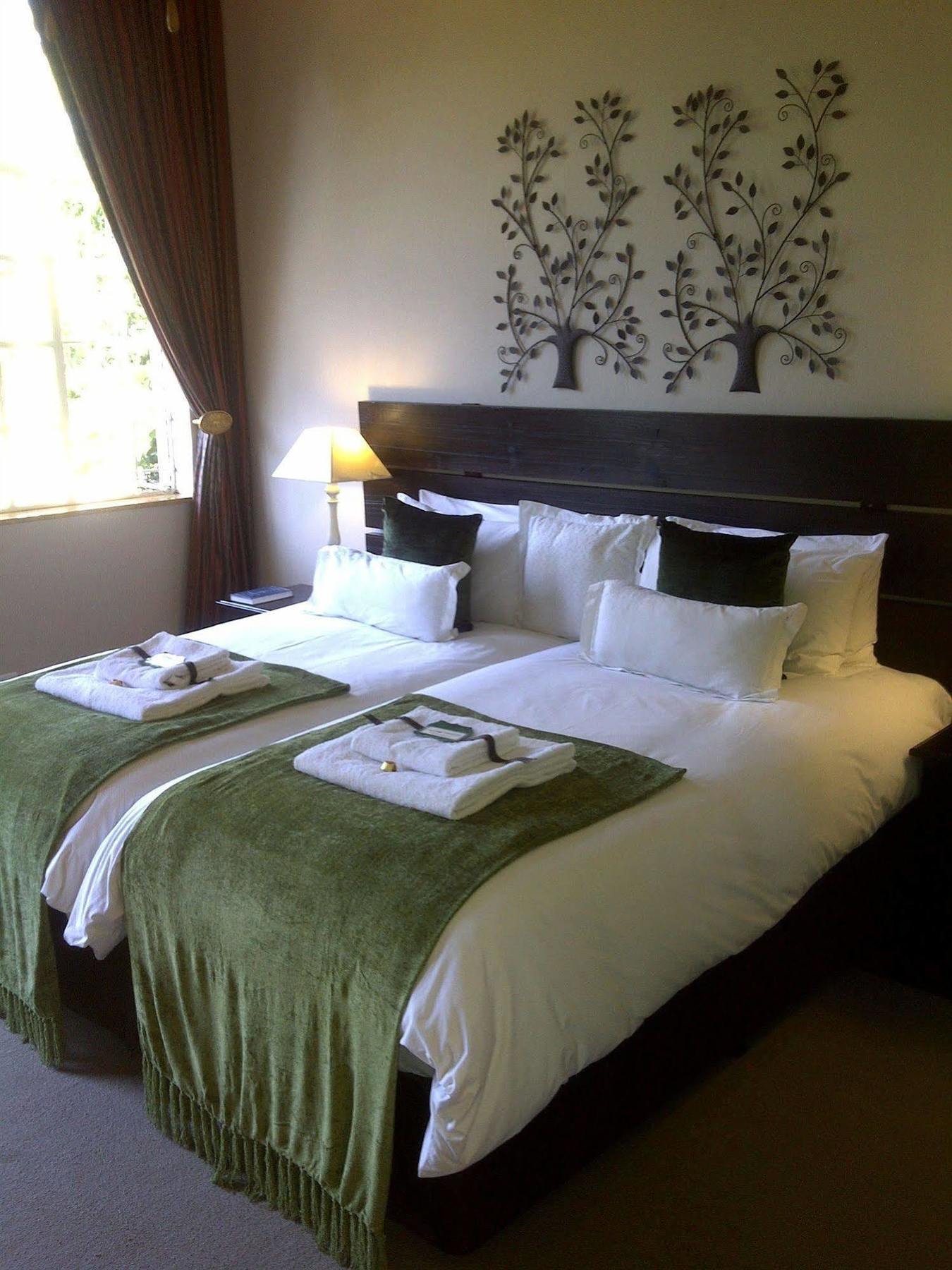 Amoris Guest House-Lynnwood Pretoria-Noord エクステリア 写真