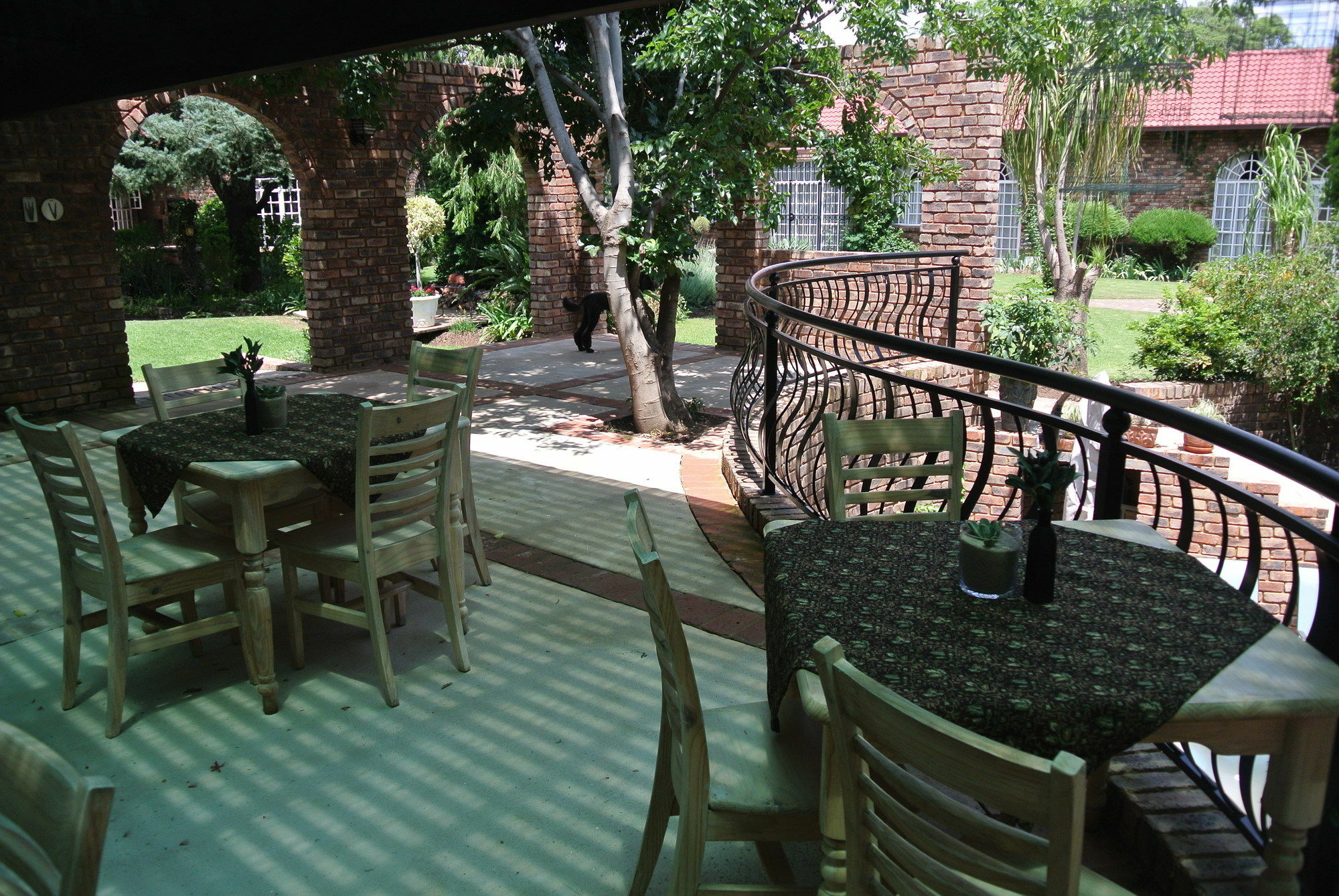 Amoris Guest House-Lynnwood Pretoria-Noord エクステリア 写真