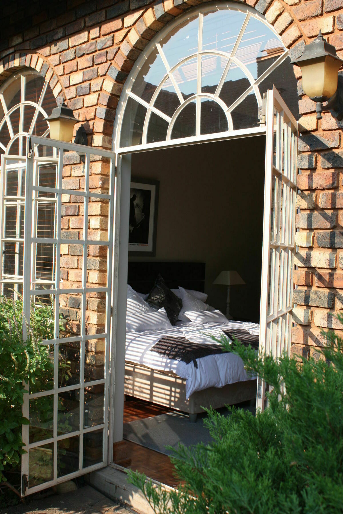 Amoris Guest House-Lynnwood Pretoria-Noord エクステリア 写真