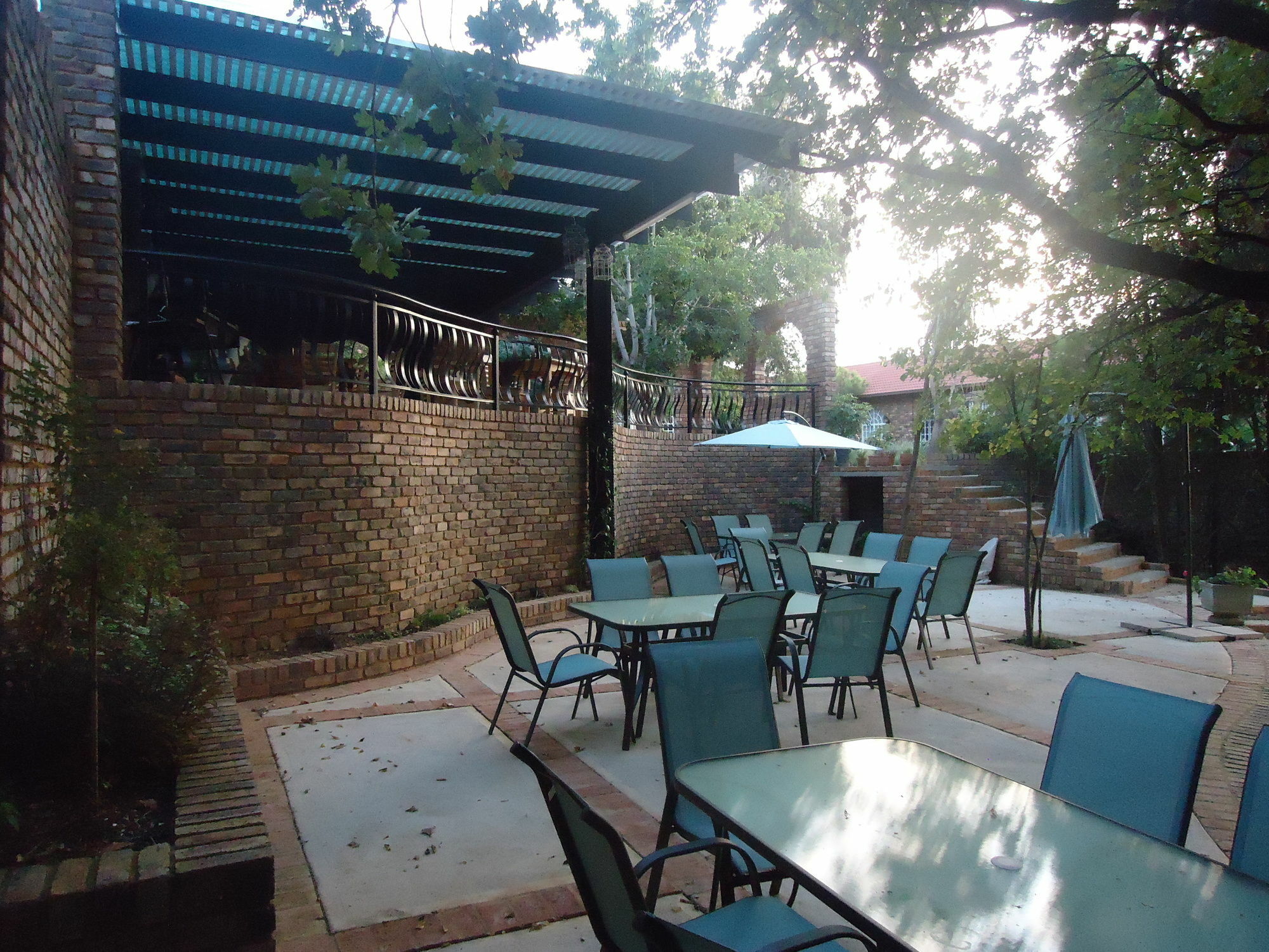 Amoris Guest House-Lynnwood Pretoria-Noord エクステリア 写真