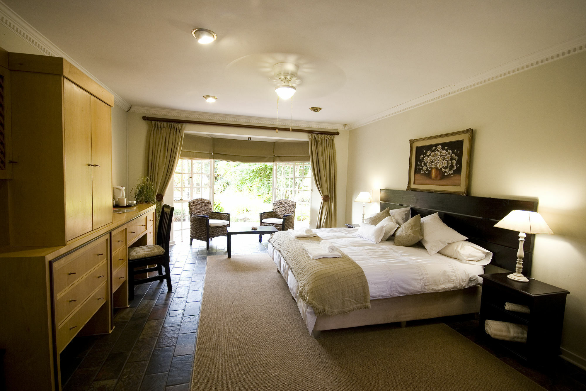 Amoris Guest House-Lynnwood Pretoria-Noord エクステリア 写真